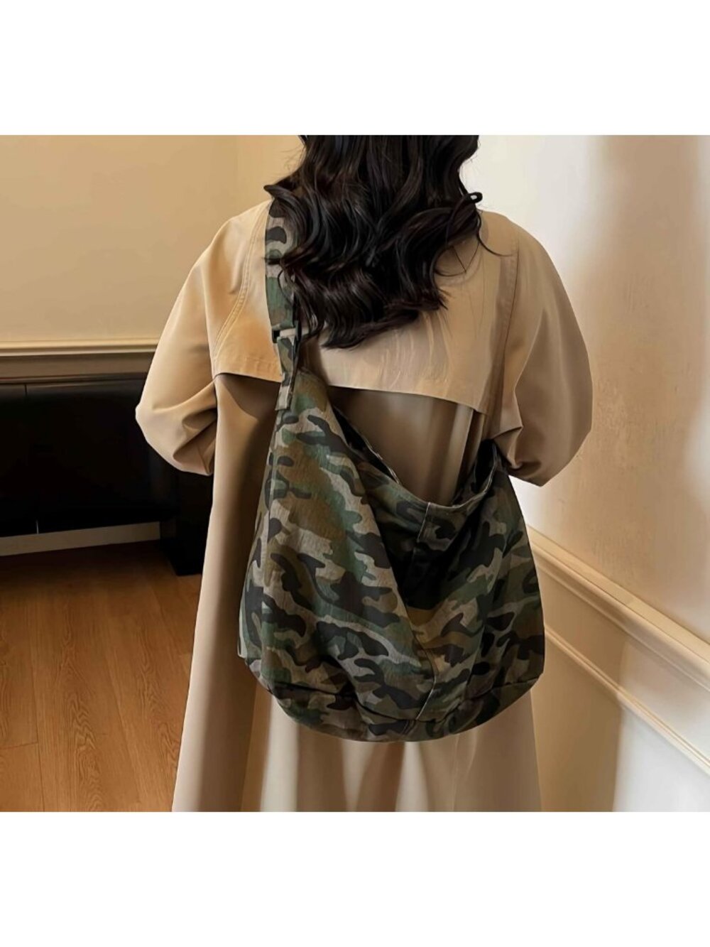 Stylish Camo Crossbody Bag for Women & Men, Large Canvas Hobo Tote, Vintage - Picture 9 of 9